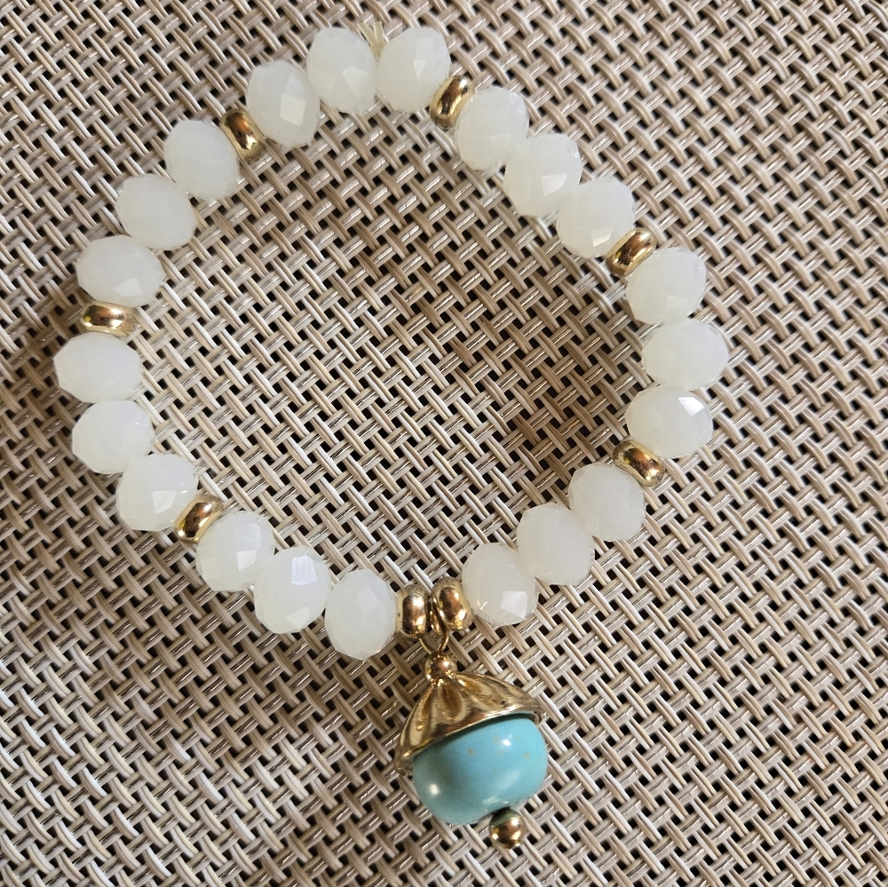 Crystal Bead Bracelet Turquoise Charm White Faceted Opaque Stretch Healing 7"